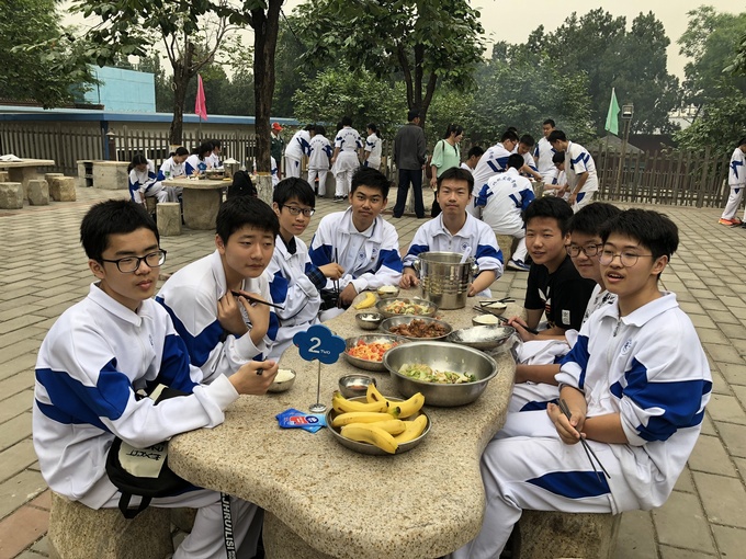 24_眸目压缩.jpg